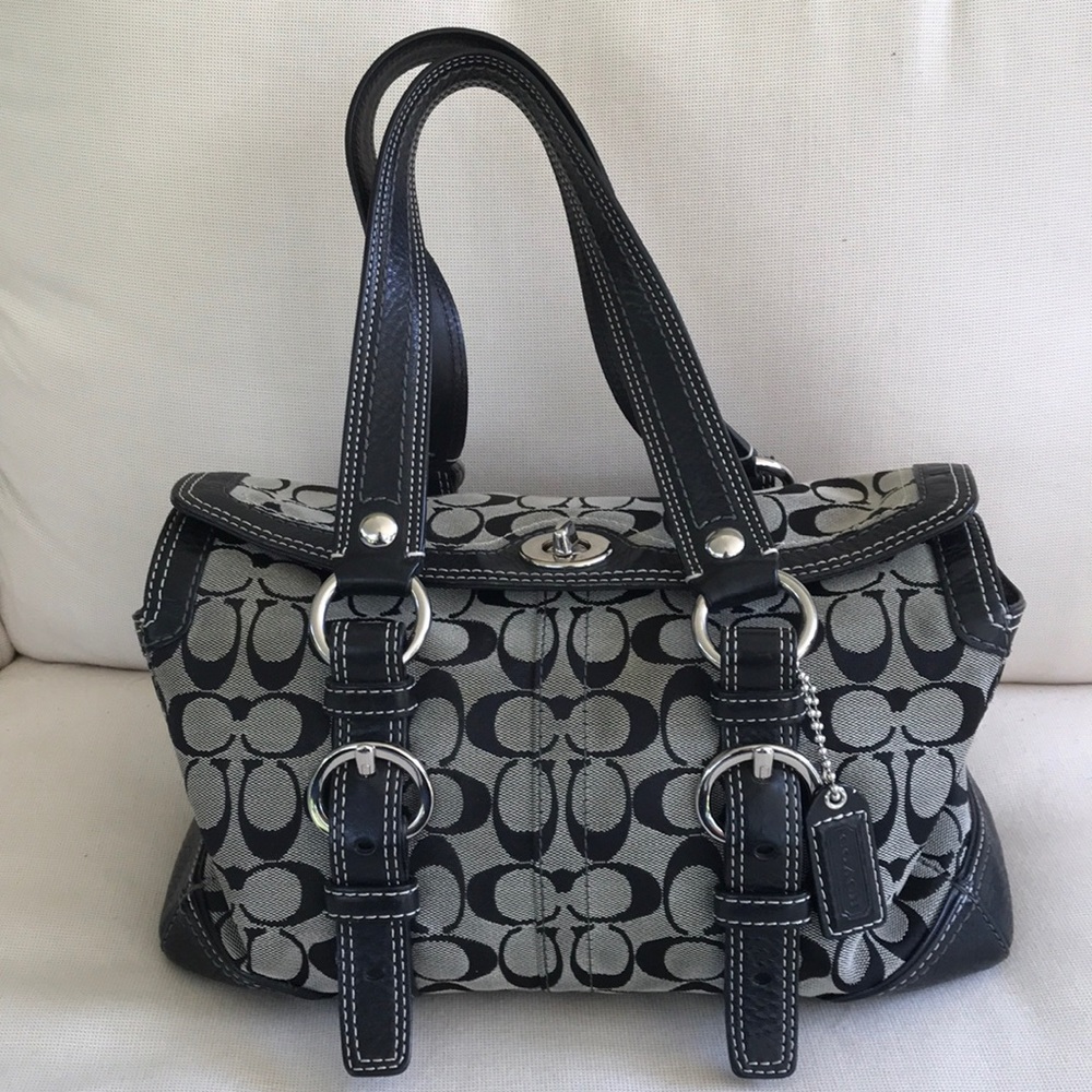 Coach Signature Bag in gray and black